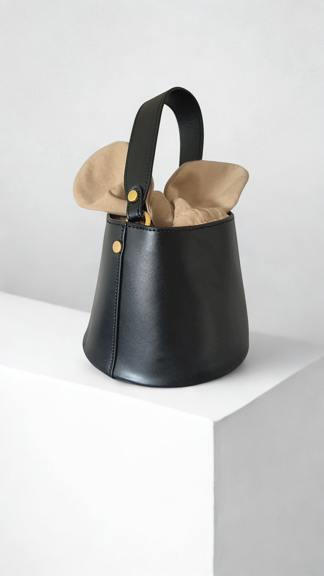 CUTY seau en cuir